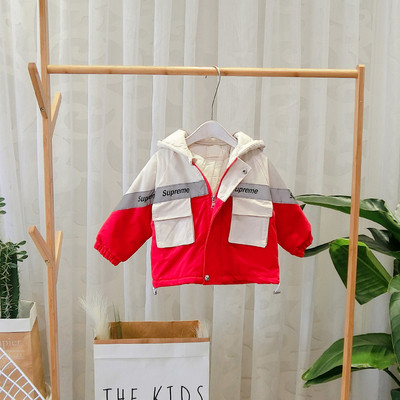Geacă modernă pentru copii cu glugă și buzunare în roșu și galben