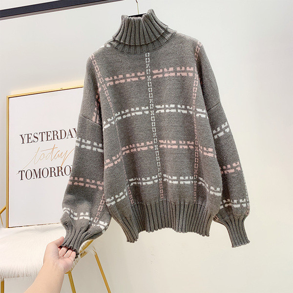 Μοντέρνο γυναικείο πουλόβερ  με μεγάλο κολάρο σε τρία χρώματα