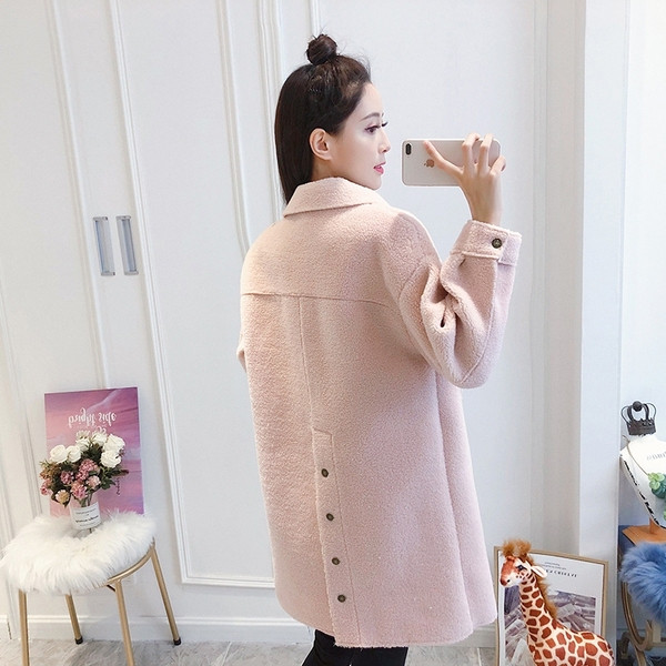 Ежедневно дамско палто с копчета в бял,бежов и розов цвят