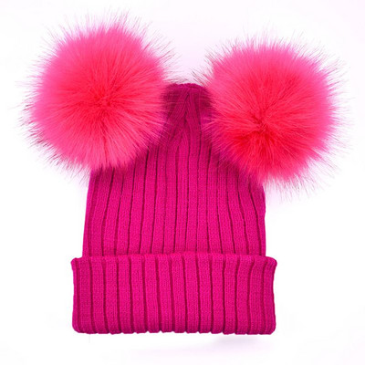 Palarie de dama moderna cu puf in mai multe culori