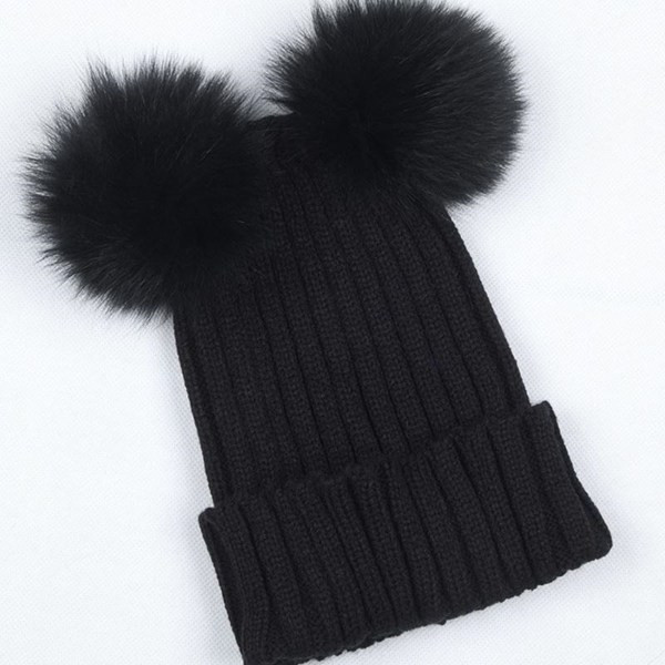 Palarie de dama moderna cu puf in mai multe culori