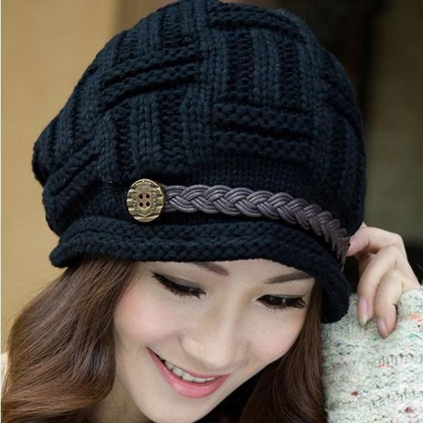 Női téli kötött sapka hat színben