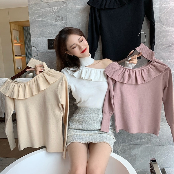 Modern női blúz magas gallérral és fürtökkel, négy színben