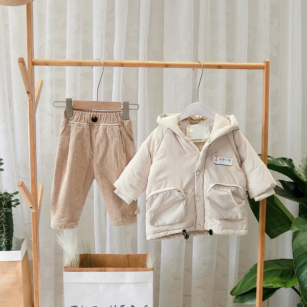 Új modell gyerek téli kabát kapucnival, cipzárral és gombokkal zöld, fekete és bézs színben