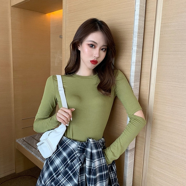 Bluză casual de damă cu decolteu oval și decupaje