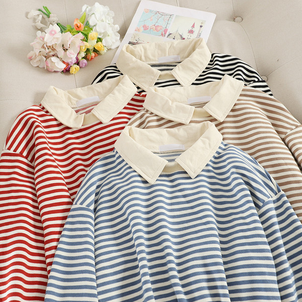 Bluza de dama in dungi cu guler in mai multe culori