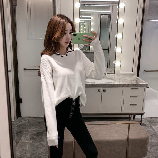 Pulover casual dama cu guler de culoare alba