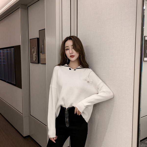 Pulover casual dama cu guler de culoare alba