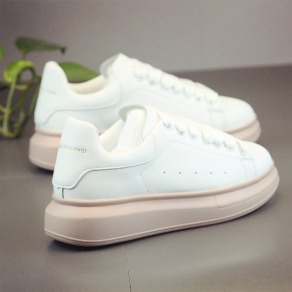 NOUL model de adidasi de dama in roz si albastru