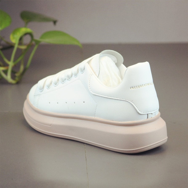 NOUL model de adidasi de dama in roz si albastru