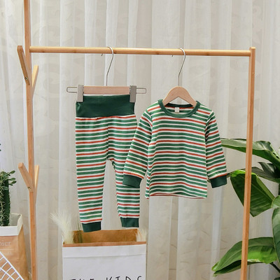 Set zilnic pentru copii în dungi pentru băieți în două părți în verde și portocaliu