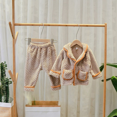 Καθημεινό παιδικό σετ για αγόρια σε καφέ χρώμα