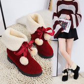 Μοντέρνες γυναικείες μπότες με μαλακή επένδυση και κορδόνια σε κόκκινο, μαύρο και καφέ χρώμα