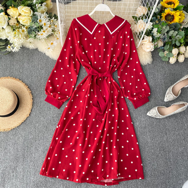 Rochie moderna de dama cu buline cu guler in trei culori