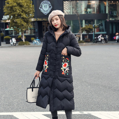 Γυναικείο χειμωνιάτικο μπουφάν με πολύχρωμα κεντήματα - μακρύ μοτίβο σε διάφορα χρώματα