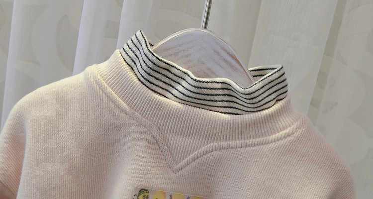 Hanorac modern pentru copii cu guler polo și imprimeu în portocaliu și bej