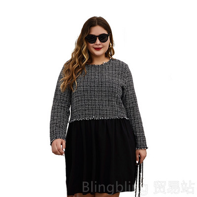 Rochie de damă în carouri decupată - numere mari