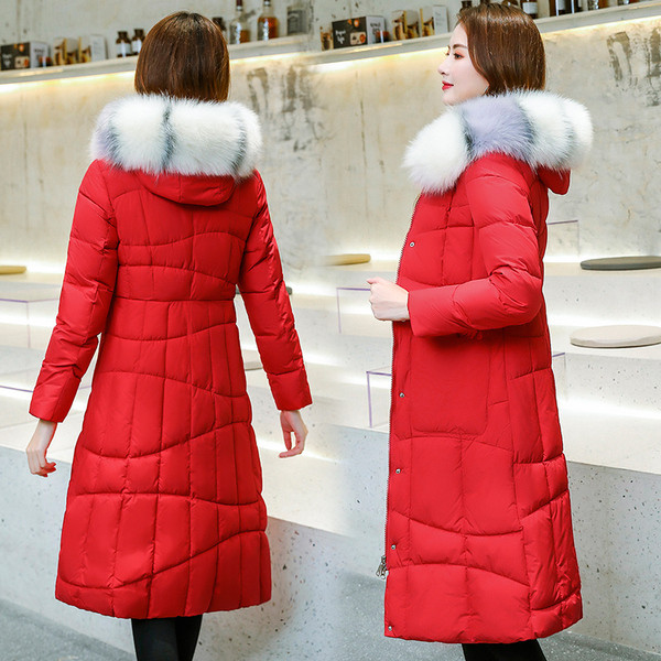 Női téli kabát csuklyás pehely hosszú modell zsebbel több színben