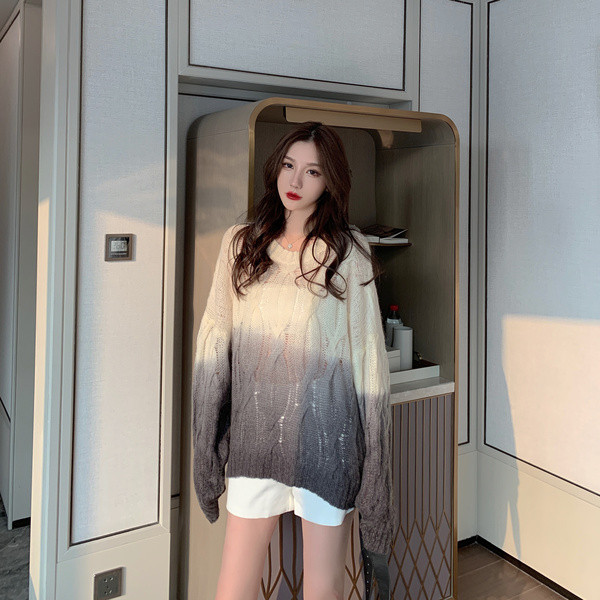 Γυναικείο φαρδύ πουλόβερ σε λαμπερά χρώματα