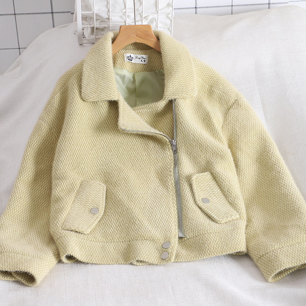 Γυναικείο παλτό με κολάρο και τσέπη σε διάφορα χρώματα