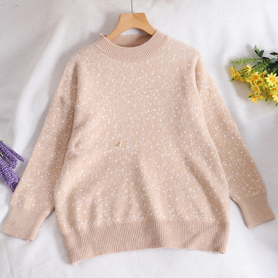 Γυναικείο πουλόβερ με οβάλ λαιμόκοψη σε πέντε χρώματα