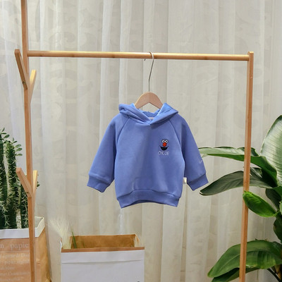 Új modell gyerek pulóver kapucnival és több színben hímzéssel