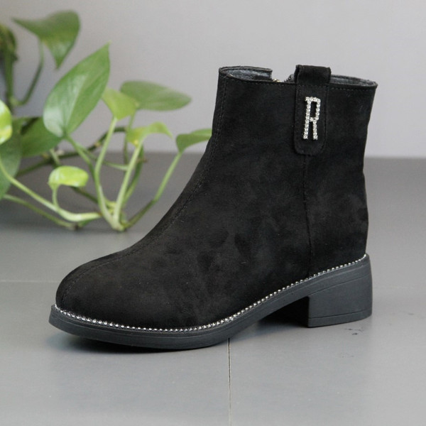 Cizme moderne de dama din piele intoarsa ecologica de culoare neagra