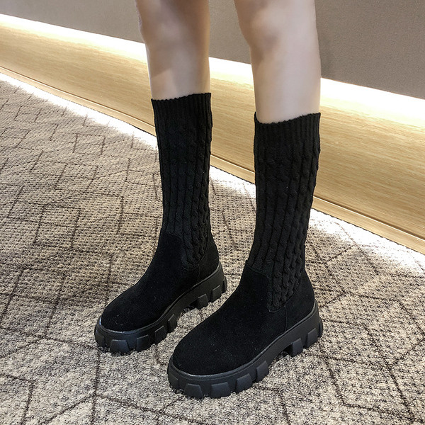 Cizme casual dama cu talpa aspra in negru - doua modele