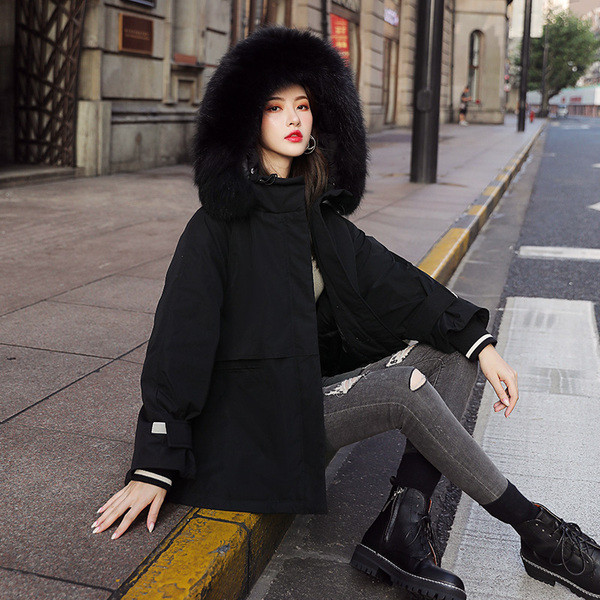 Geaca de iarna de dama cu puf in negru, verde si bej