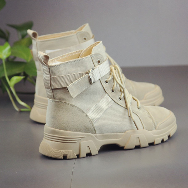 Modern női csizma durva talppal, három színben