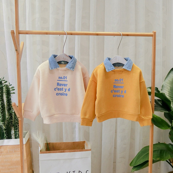 Σύγχρονη παιδική μπλούζα με κλασικό κολάρο denim σε μπεζ και πορτοκαλί χρώμα