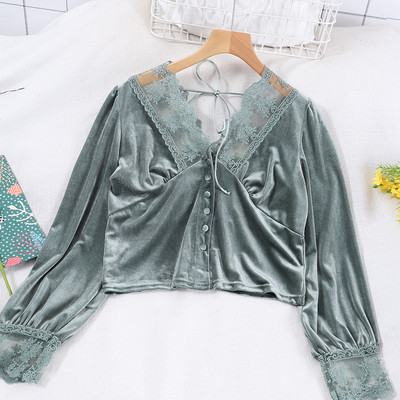 Cămașă modernă de damă cu decolteu spitz și dantelă în trei culori