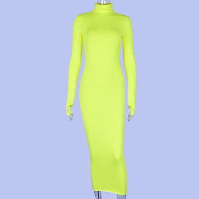 Μακρύ γυναικείο φόρεμα Λεπτό μοντέλο με ψηλό γιακά σε κίτρινο και πορτοκαλί χρώμα