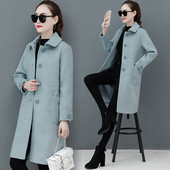 Új modell elegáns női kabát gombokkal és zsebekkel, kék, rózsaszín és fehér színben