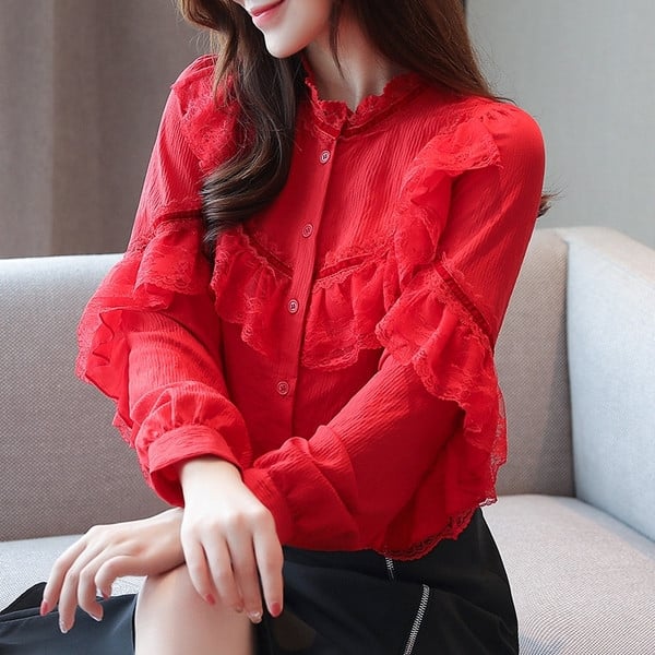 Cămașă casual de damă cu nasturi și dantelă în roșu și alb