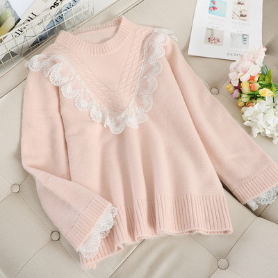 Μοντέρνο γυναικείο πουλόβερ  με ωοειδές ντεκολτέ και δαντέλα σε τέσσερα χρώματα