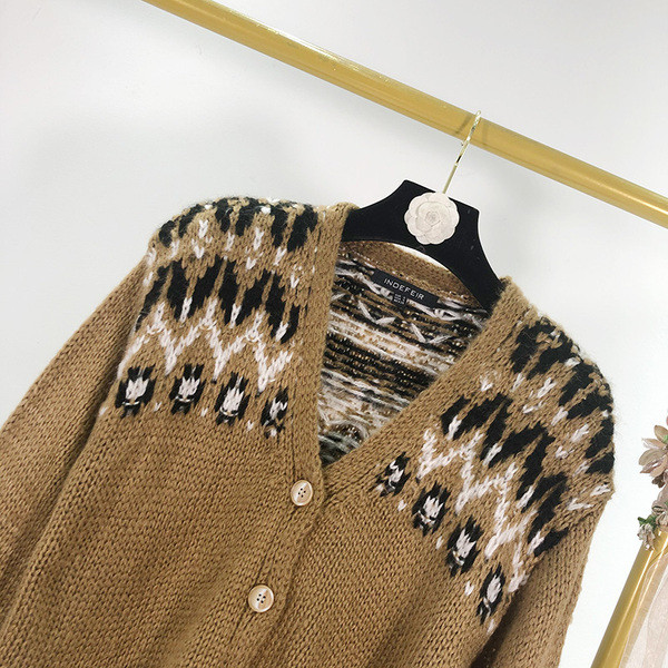 Cardigan casual dama cu model si nasturi