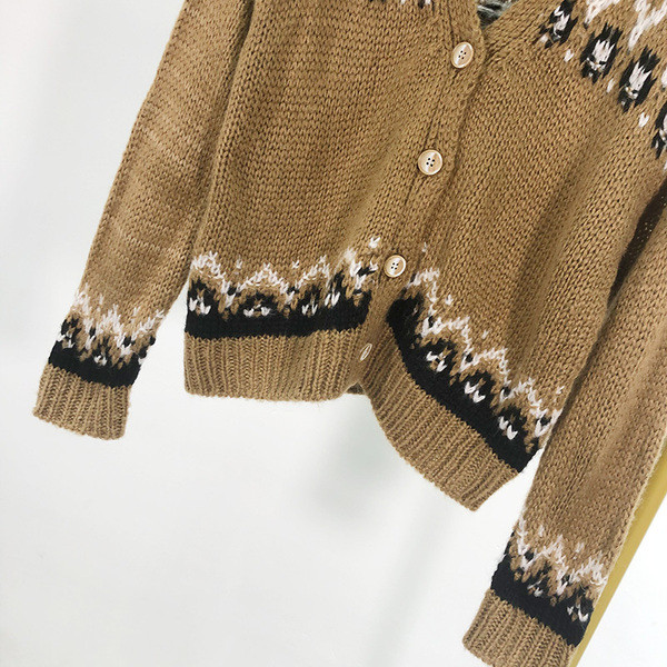 Cardigan casual dama cu model si nasturi