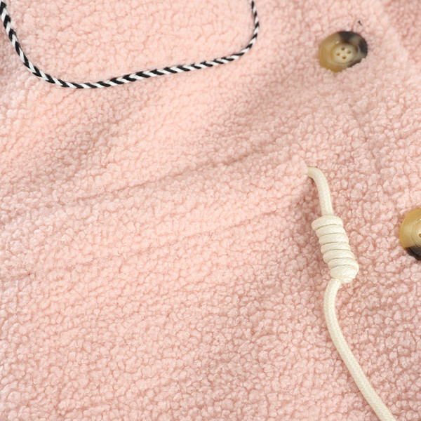 Palton de dama modern cu cravate si nasturi in roz si bej