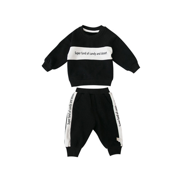 Modern gyerekkészlet fiúknak, két részből áll, fekete és narancs színben