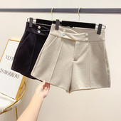 Pantaloni scurți de iarnă de damă cu nasturi în două culori