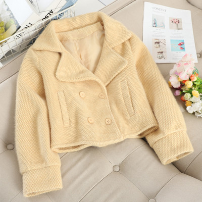 Μικρή γυναικείο παλτό με τσέπες σε πέντε χρώματα