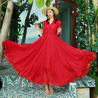 Elegáns női hosszú ruha mély nyakkivágással és 3/4-es ujjakkal, három színben