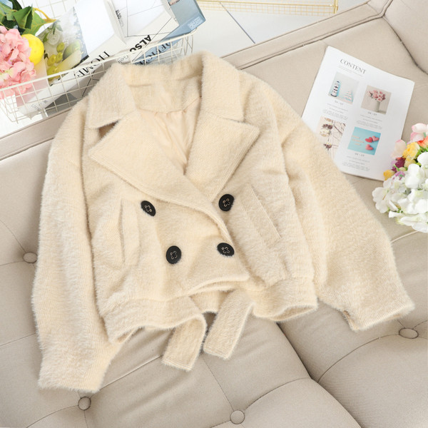 Aktuális női rövidkabát dupla rögzítéssel több színben