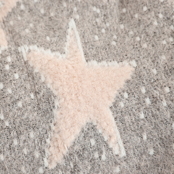 Μοντέρνο γυναικείο πουλόβερ  με ψηλό γιακά και αστέρια σε διάφορα χρώματα