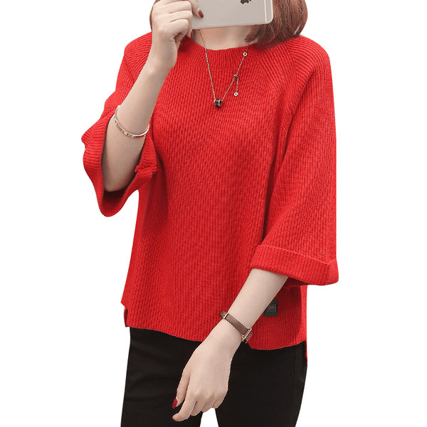 Bluză de damă modernă asimetrică cu decolteu oval și mâneci 3/4