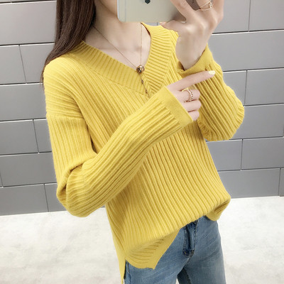 Μοντέρνα γυναικεία μπλούζα με μακριά μανίκια και λαιμόκοψη σε διάφορα χρώματα