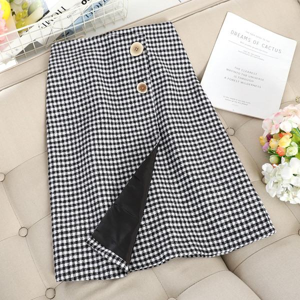 Fusta de dama moderna in carouri cu talie inalta in doua culori