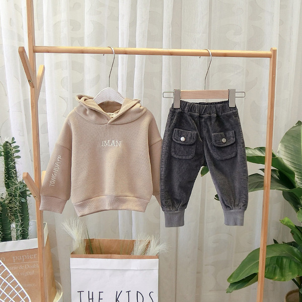 Νέο μοντέλο παιδικό παντελόνι με τσέπες σε μαύρο, γκρι και μπεζ χρώμα