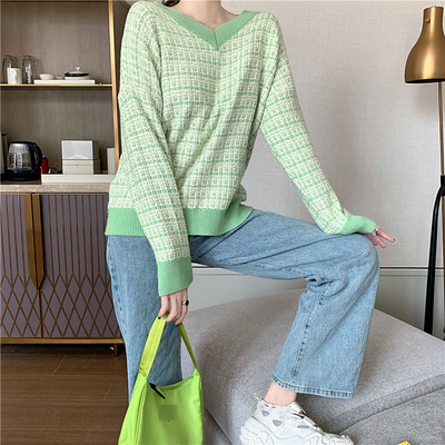 Pulover casual in carouri cu decolteu spitz in mai multe culori